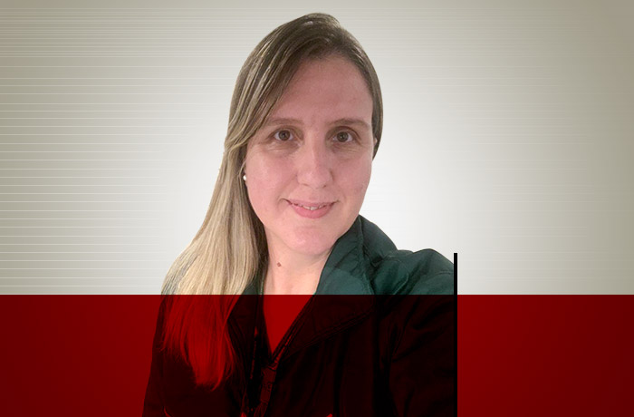 Karla Santos, gerente da central de atendimento Leroy Merlin