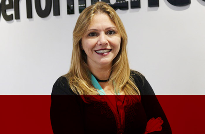 Simone Nunes, diretora de cultura, DHO, responsabilidade socioambiental e DE&I da Teleperformance no Brasil