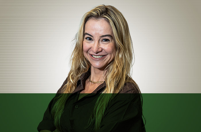 Mariana Diniz, especialista em IA e VP de estratégia e habilitação de serviços digitais da Foundever